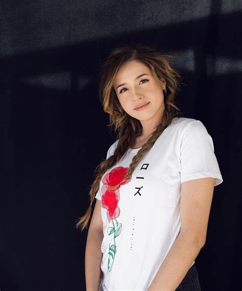 Imane Anys Aka Pokimane Beautifulfemales