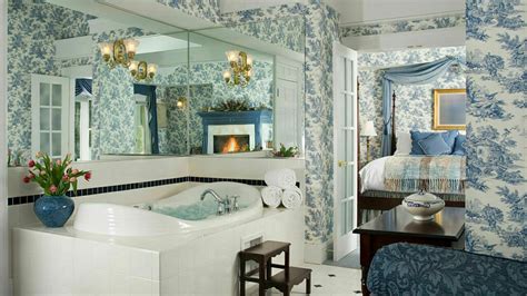 The Rise of the Luxurious Suburban Master Bathroom - Atlas ...
