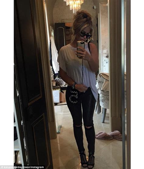kim zolciak shares a mirror selfie after hitting back at critics with video daily mail online
