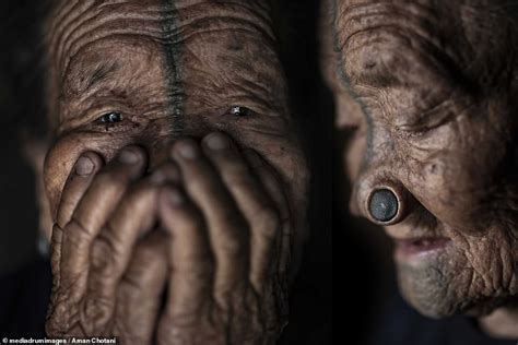 Stunning Portraits Reveal Indian Tribes Including Wife Swapping Himalayan Drokpas People Daily