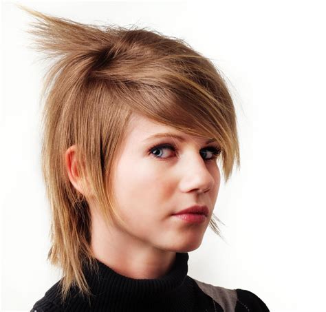 10 Iconic Mod Hairstyles Fit For The Modern Babe