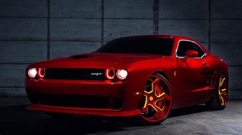In recent years, dodge has been experiencing a resurgence, transforming from a volume brand into a top muscle car manufacturer. خلفيات سيارة دودج تشالنجر