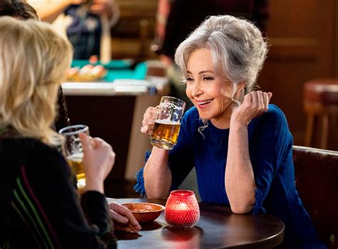 Annie Potts On ‘young Sheldon ‘designing Women ‘ghostbusters And