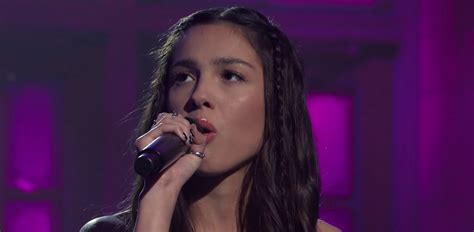 Olivia Rodrigo Performs ‘drivers License And New Song ‘good 4 U On