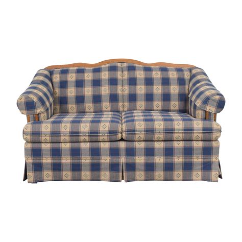 64 Off Broyhill Furniture Broyhill Floral Roll Arm Loveseat Sofas
