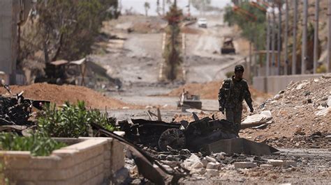 Us Begins Arming Kurdish Militia Fighting Isis Near Raqqa — Rt Usa News