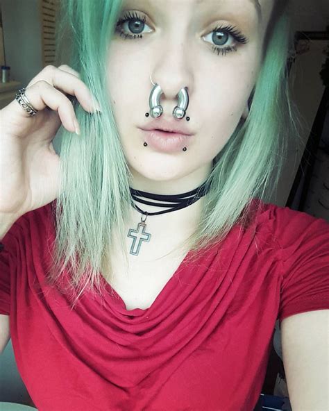 Women With Huge Septums Septum Piercing Girl Piercings For Girls Septum