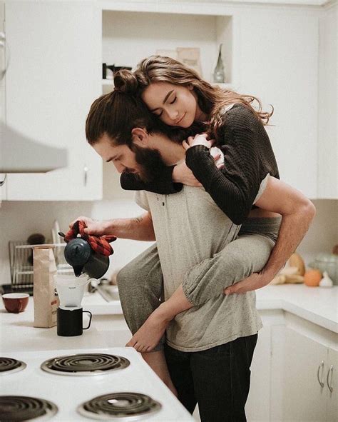 Cute Engagement Photo Shoot Ideas Thatll To Melt Your Heart Couples