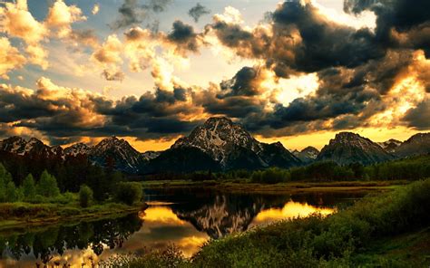 Mountain Reflection Beautiful Beauty Clouds Colors Golden Sunset Grass