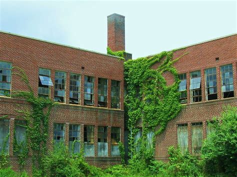 Abandoned School Building East Atlanta A Photo On Flickriver