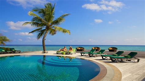hotel kuredu island resort and spa oferte de vacanta in maldive 2024