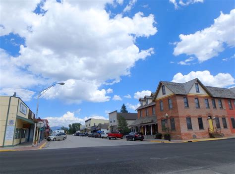 PAMPERED PENGUIN: August 10-11, 2017 Laramie to Saratoga, Wyoming