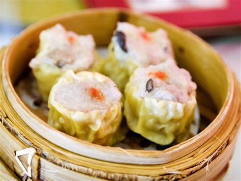 Dim sum heaven welcomes you to enjoy our delicious and fresh flavors where the customer always comes first! Siu Mai Tofu Dim Sum Recipe - Indoindians.com