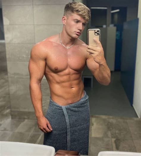 218 Likes 1 Comments Chest Lovers Chestlovers On Instagram “follow Paul Cassidy Real 🥰😍