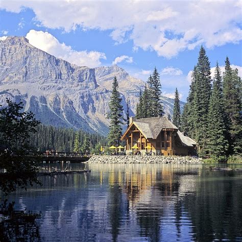 Emerald Lake Lodge Field Canadian Rocky Mountain Resorts Emerald