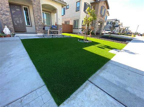 Artificial Grass Putting Green Installation 707 302 0570 Santa Rosa