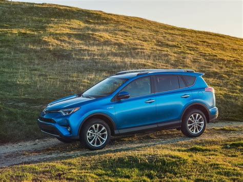 Both suvs will make their world premiere in japan. 10 Japanese SUVs That Should Be on Your Shopping List | Autobytel.com