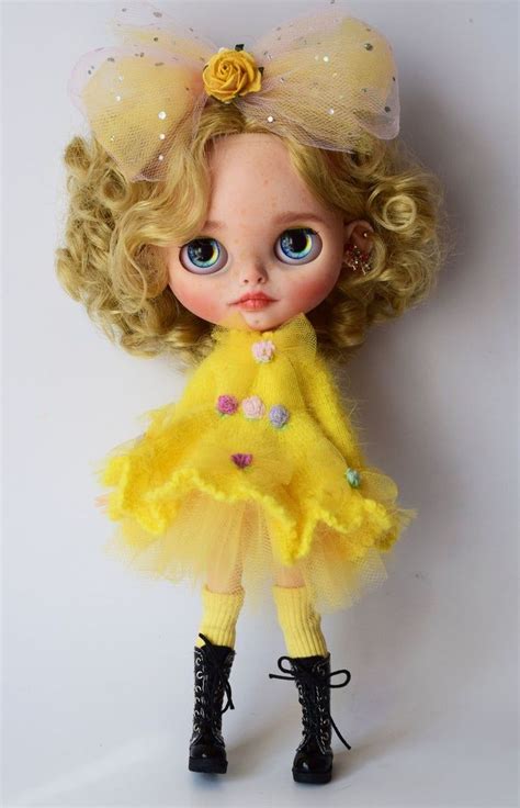 Custom Blythe Doll For Adoption Sale By Giuliadolls Dollycustom Blythe Dolls Blythe Dolls