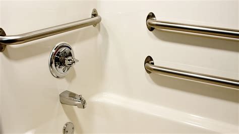 What Is The Best Height For Bathroom Grab Bars