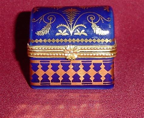 Estee Lauder Cobalt Blue And Gold Enamel Over Porcelain Keepsake