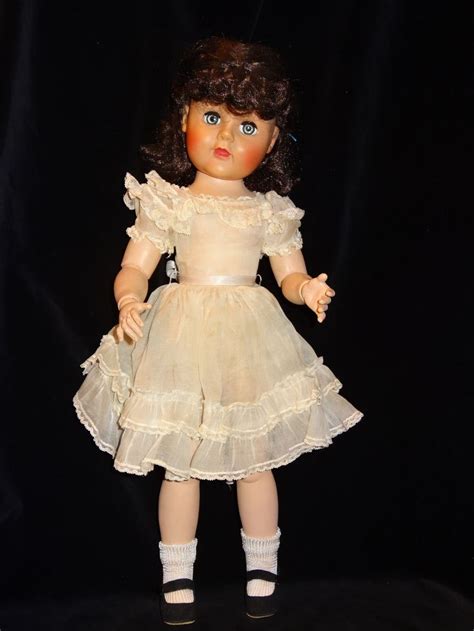 Madelaine By Madame Alexander Vintage Madame Alexander Dolls Madame Alexander Doll Dress