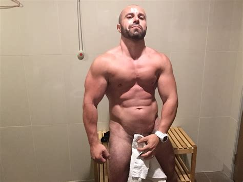 Inch Uncut Musclehunk Monstercockland