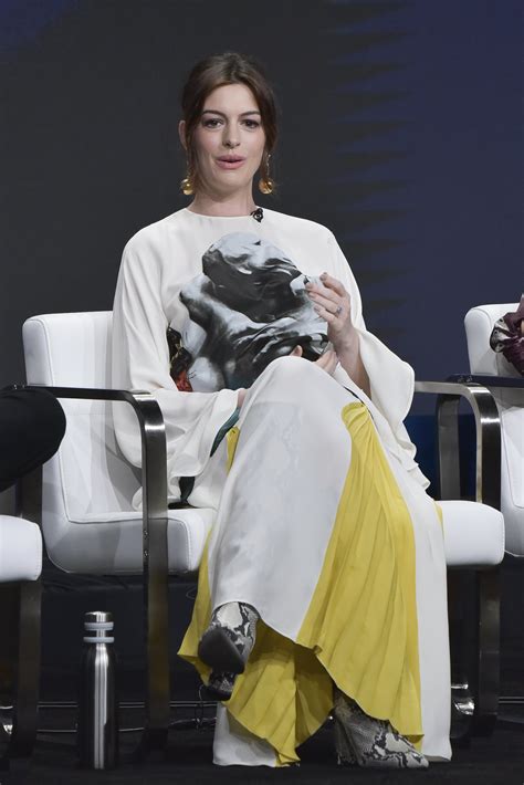 Anne Hathaway Opens Up About Fertility Struggles Ap News