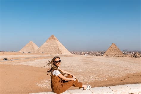 what to wear in egypt ultimate packing list outfits and printable