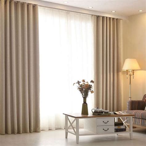 Let's get into the different curtain trends 2020 and see which option is definitely for you. 35 Pretty Living Room Curtain Design Ideas For Cozy Place ...