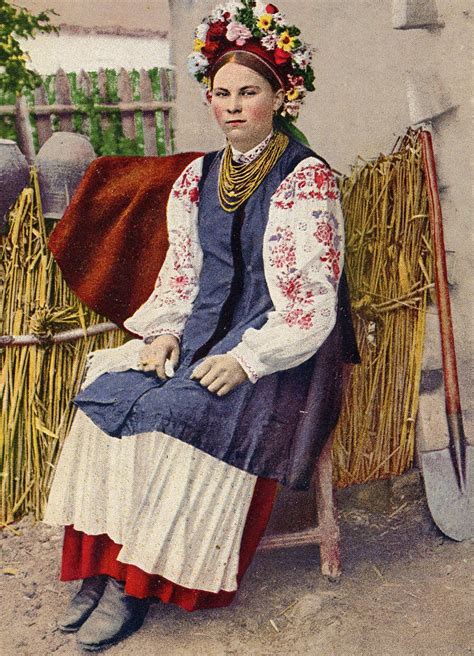 ukraine mode russe costume ethnique floral headdress flower headpiece ukrainian dress