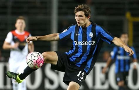 Nlai transfer ini dikatakan seharga rp 225 milyar. Atalanta, riecco De Roon - Tutto Bologna Web