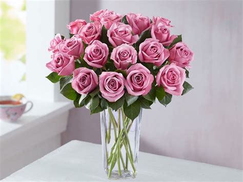 Send beautiful and classic flowers for your dear one's this valentine's day, we have flower combos, red valentine roses, mixed flower arrangements, gift baskets and many more. Send $30 of fresh flowers for Valentine's Day for 50% off ...