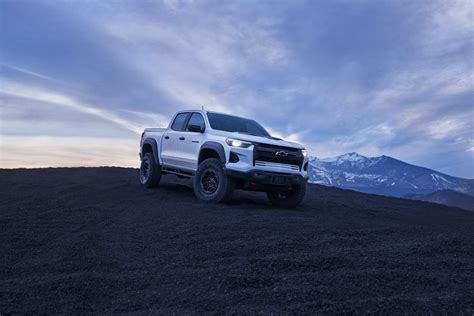 2024 Chevrolet Colorado ZR2 Bison Raises the Off-Road Bar for Midsize