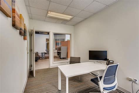 Descubrir 68 Imagen Small Office Room For Rent Abzlocalmx