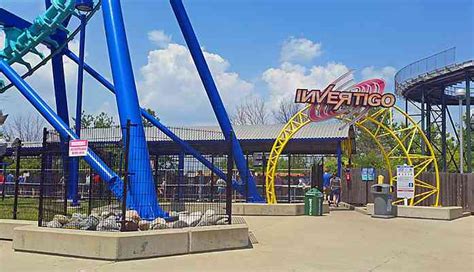 Invertigo Roller Coaster At Kings Island Parkz Theme Parks