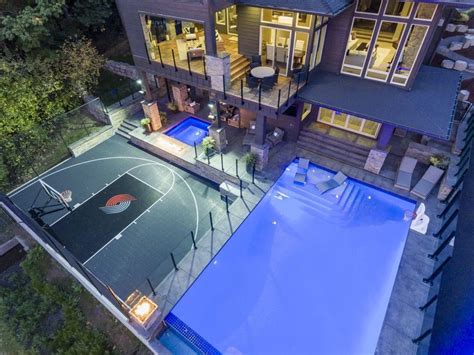 Pin By Jasmineve On Backyard Patio Designs In 2020 Basketball Court