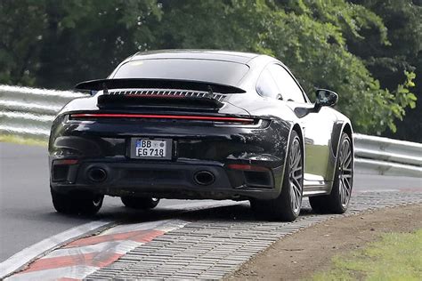 La Porsche 911 hybride est presque prête L annuel de l automobile
