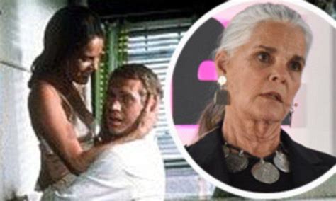 Ali Macgraw Gushes Over Chemical Attraction To Steve Mcqueen Ali