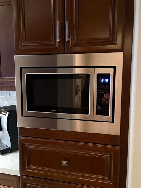 The smooth finish blends seamlessly with the microwave and allows for either single installation in the cabinet or over a single electric wall oven. Custom Trim Kit for a KitchenAid microwave, model # KCMS1655BSS | Microwave, Stainless steel ...