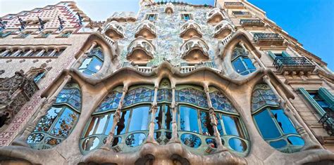 Catalan Modernisme tour & Modernisme Museum in Barcelona | Nattivus