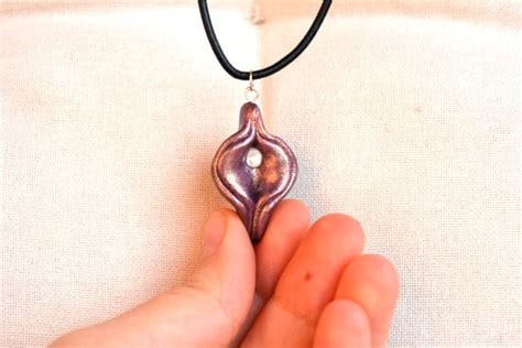 Vulva Necklace 14 Vagina Shaped Jewelry Popsugar Love And Sex Photo 4