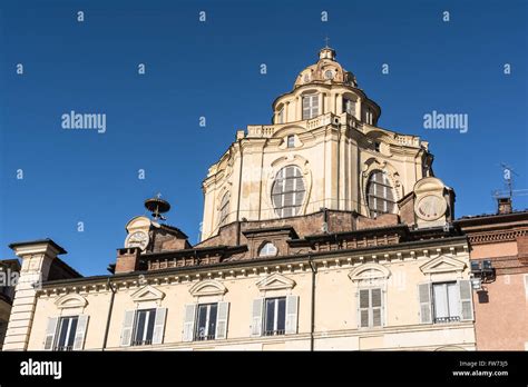 Chiesa Di San Lorenzo Torino Immagini E Fotografie Stock Ad Alta