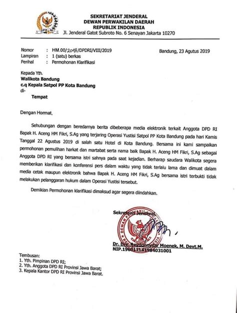 Dengan adanya surat lamaran kerja, pihak penyedia lowongan pekerjaan dapat. Surat Lamaran Satpol Pp / Contoh Surat Lamaran Pendaftaran Satpol Pp Download Kumpulan Gambar ...