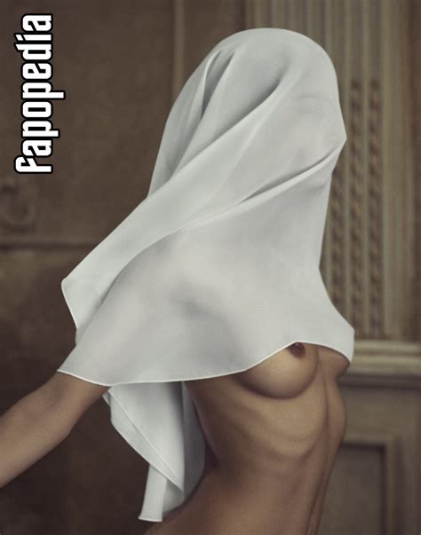 Emilie Payet Nude Leaks Photo 81703 Fapopedia