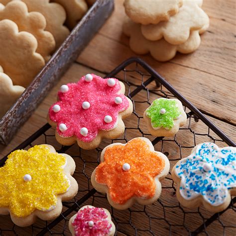 Easiest ever holiday sugar cookie bars recipe from. Pillsbury Doughboy Sugar Cookies Christmas - Pillsbury S Funfetti Christmas Tree Cookie Kits ...