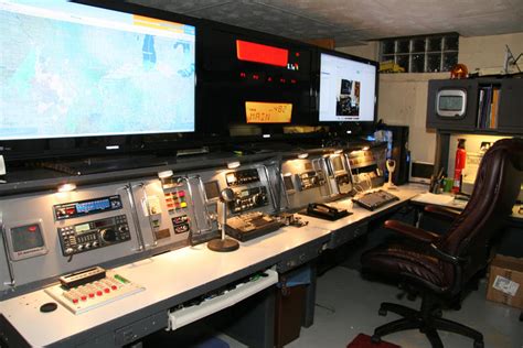 13 results for ham radio desk microphone. Ham shacks of dream