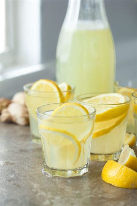 Wash and pat dry lemons and ginger. Honey Ginger Lemonade Recipe (With 8 Variations ...