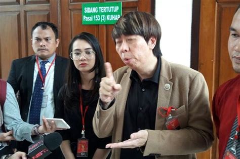 Dhea Imut Vs Dhl Akhirnya Kasus Hilangnya Kamera Ratusan Juta Sampai