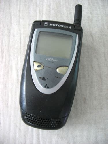 Vintage Motorola I1000 Plus Nextel Branded Cellular Telephone Mobile
