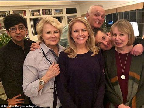 Candice Bergen Is Seen For First Time On Set Of Murphy Brown Reboot Daily Mail Online